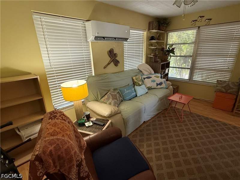 3 bedroom SingleFamilyResidence at 1635 Kensington Ct, Bowling Green, Fort Myers — photo 5