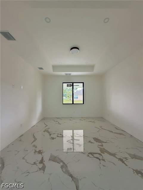 714 SW 4th St, Cape Coral FL - photo 8 of 15