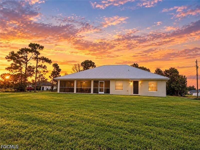 4 bedroom SingleFamilyResidence at 3001 51st St SW, Lehigh Acres, Lehigh Acres — photo 2