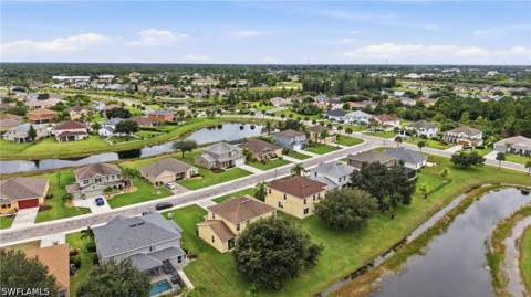 8091 Allamanda Ct, Lehigh Acres FL - photo 8 of 48