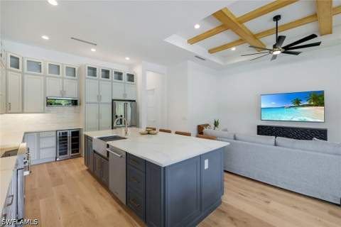668 93rd Ave N, Naples FL - photo 11 of 43