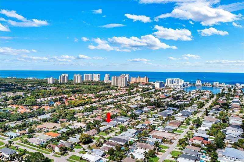 4 bedroom SingleFamilyResidence at 668 93rd Ave N, Naples Park, Naples — photo 5