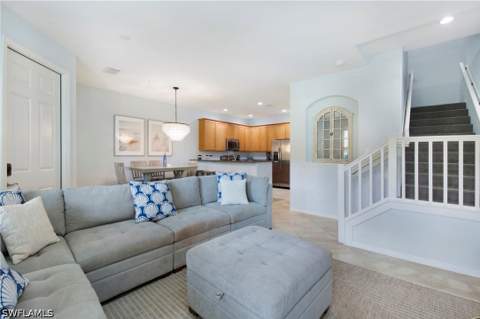 9064 Capistrano St N 5002, Naples FL - photo 11 of 33