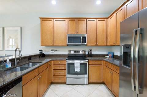 9064 Capistrano St N 5002, Naples FL - photo 7 of 33