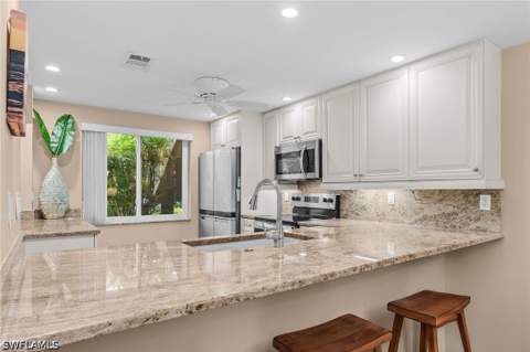 160 Palm Dr 5, Naples FL - photo 11 of 23