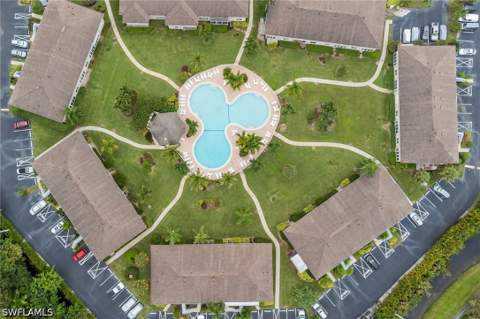 160 Palm Dr 5, Naples FL - photo 7 of 23