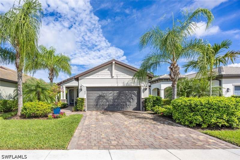 2 bedroom SingleFamilyResidence at 11256 Carlingford Rd, Bridgetown, Fort Myers — photo 4
