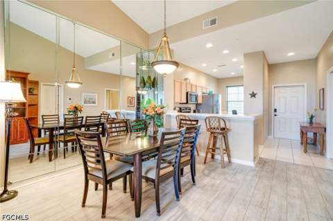16430 Millstone Cir 303, Fort Myers FL - photo 10 of 54
