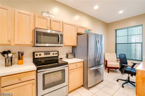 16430 Millstone Cir 303, Fort Myers FL - photo 7 of 54