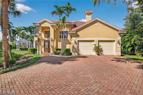 556 Eagle Creek Dr, Naples FL - photo 6 of 48