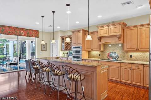 556 Eagle Creek Dr, Naples FL - photo 9 of 48