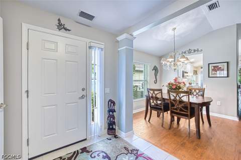 9521 Hemingway Ln, Fort Myers FL - photo 12 of 47