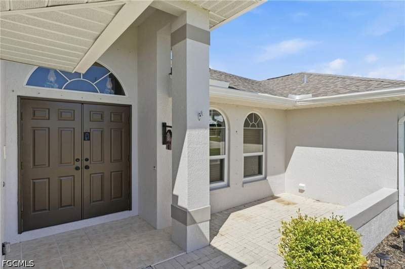 4 bedroom SingleFamilyResidence at 3914 SW 25th Ct, Cape Coral, Cape Coral — photo 3