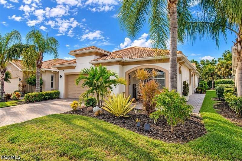 2 bedroom SingleFamilyResidence at 10550 Prato Dr, Prato At Pelican Preserve, Fort Myers — photo 3