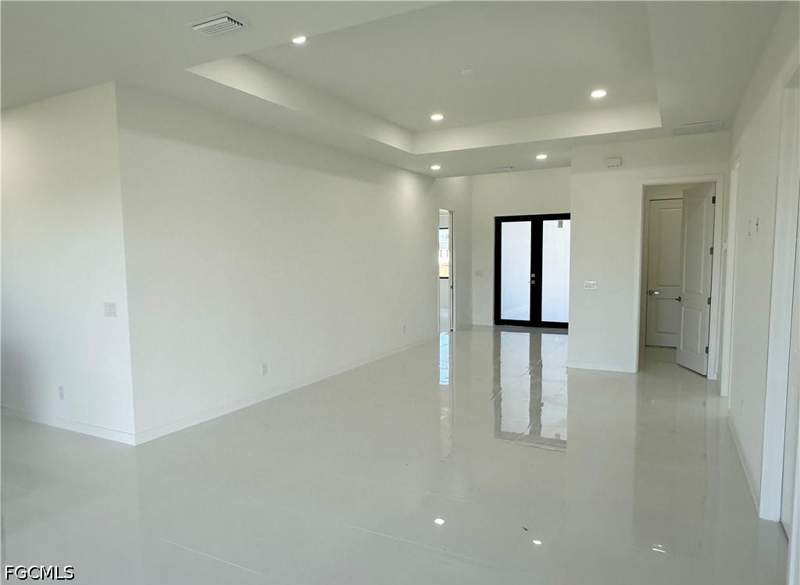 4 bedroom SingleFamilyResidence at 4238 NW 34th Ter, Cape Coral, Cape Coral — photo 3