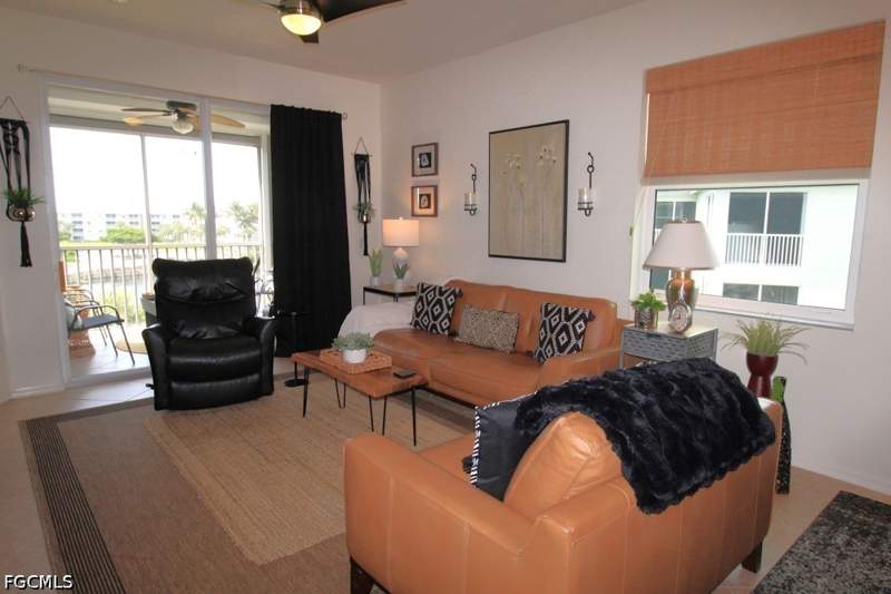 2 bedroom Condominium at 16655 Lake Circle Dr 850, Terrace IV, Fort Myers — photo 5