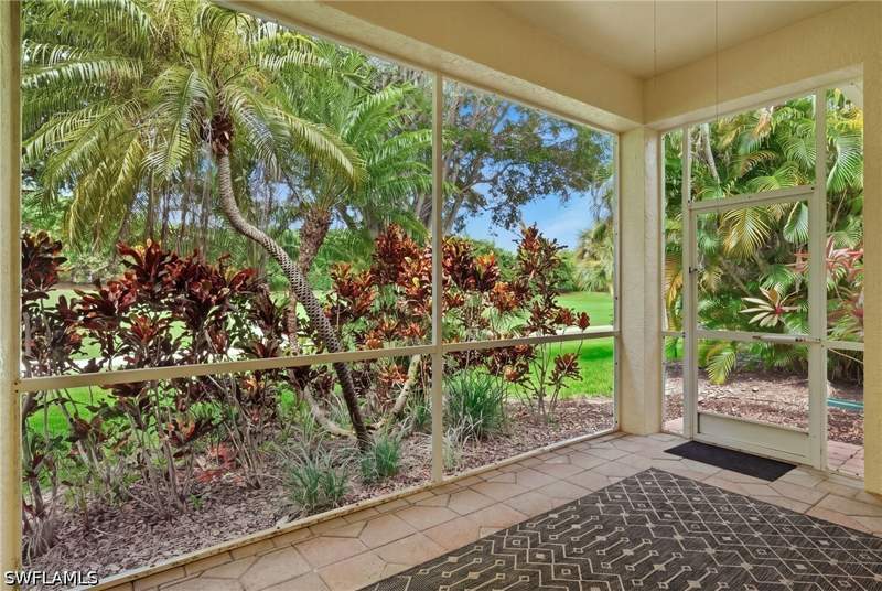 2 bedroom SingleFamilyResidence at 357 Harvard Ln, Oxford Village, Naples — photo 5