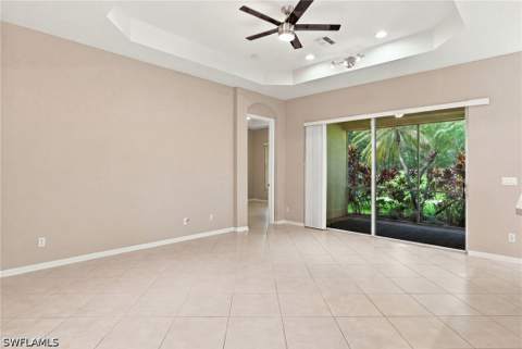 357 Harvard Ln, Naples FL - photo 9 of 42