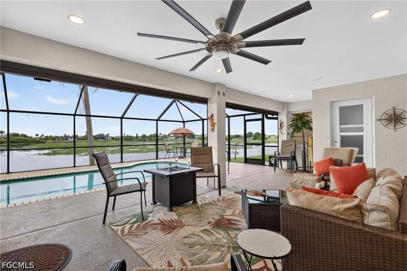 3 bedroom SingleFamilyResidence at 224 NW 12th Ln, Cape Coral, Cape Coral — photo 3