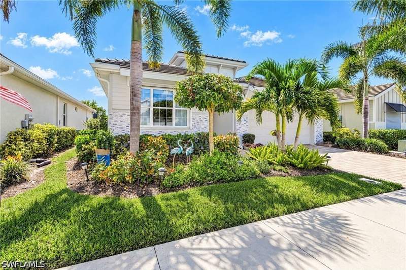 3 bedroom SingleFamilyResidence at 28024 Seasons Tide Ave, Seasons At Bonita, Bonita Springs — photo 2