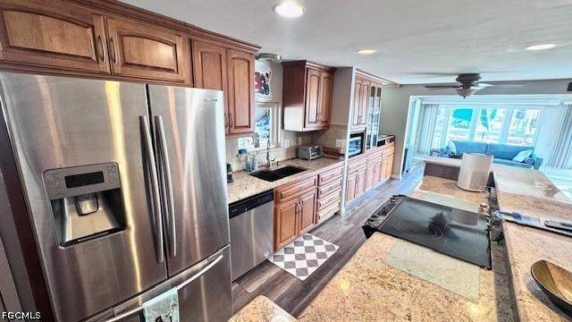 2 bedroom ManufacturedHome at 5545 Sir Walter Way, Old Bridge Village, North Fort Myers — photo 5