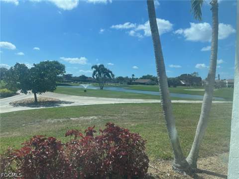 1660 Pine Valley Dr 110, Fort Myers FL - photo 13 of 35
