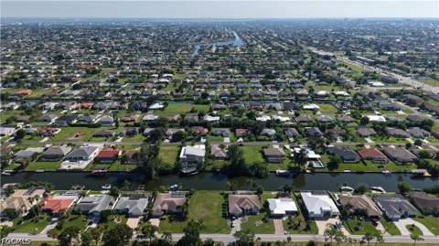 209 SE 28th Ter, Cape Coral FL - photo 6 of 13