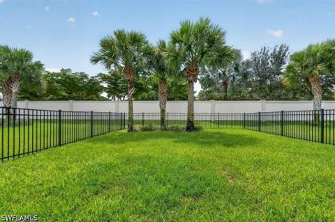 9301 Bramley Ter, Fort Myers FL - photo 6 of 38