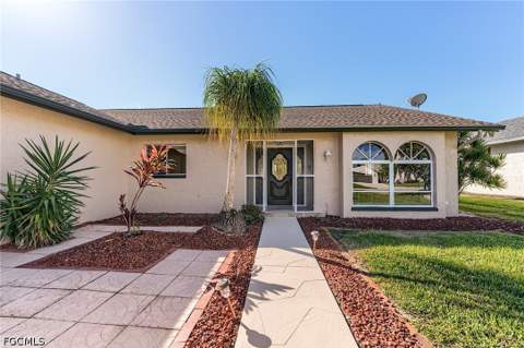 1506 SW 52nd Ln, Cape Coral FL - photo 8 of 51
