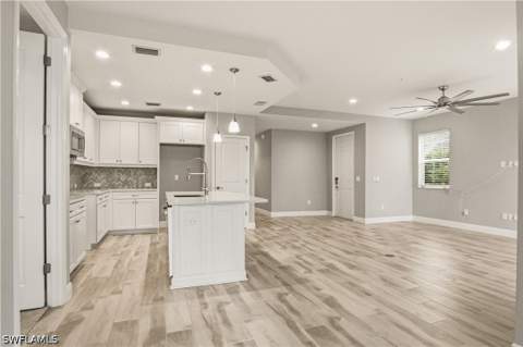 2664 Seychelles Cir 2401, Naples FL - photo 16 of 50