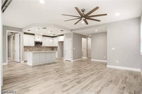 2664 Seychelles Cir 2401, Naples FL - photo 6 of 50