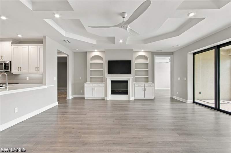 2 bedroom Condominium at 15249 Zeno Way 102, Esplanade By The Islands, Naples — photo 3