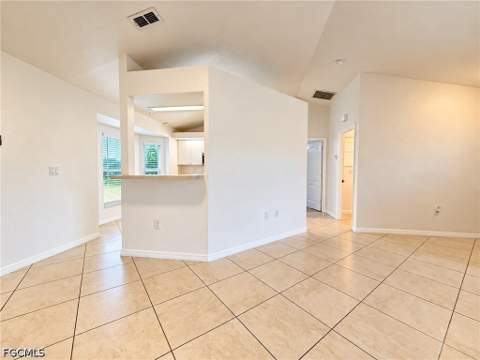 317 SE 25th Ter, Cape Coral FL - photo 11 of 29