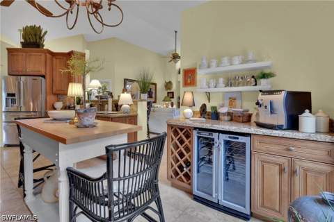 130 San Rafael Ln, Naples FL - photo 10 of 46