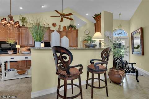 130 San Rafael Ln, Naples FL - photo 11 of 46