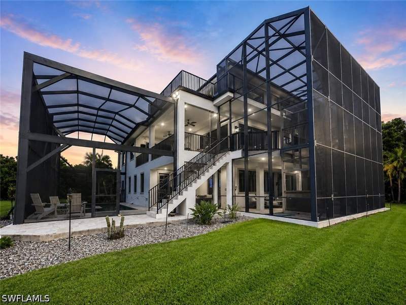 5 bedroom SingleFamilyResidence at 1830 April Ct, Marco Beach, Marco Island — photo 3