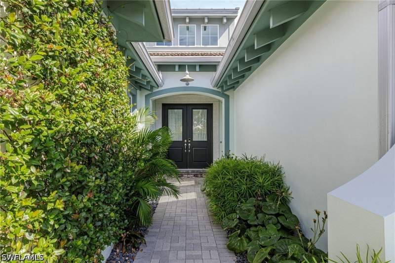3 bedroom SingleFamilyResidence at 6312 Lyford Isle Dr, Isles Of Collier Preserve, Naples — photo 2