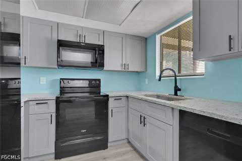 1055 Palm Ave 214, North Fort Myers FL - photo 14 of 26