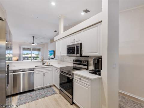 20000 Barletta Ln 724, Estero FL - photo 10 of 33