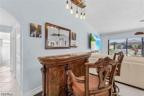 920 SE 33rd St, Cape Coral FL - photo 12 of 37