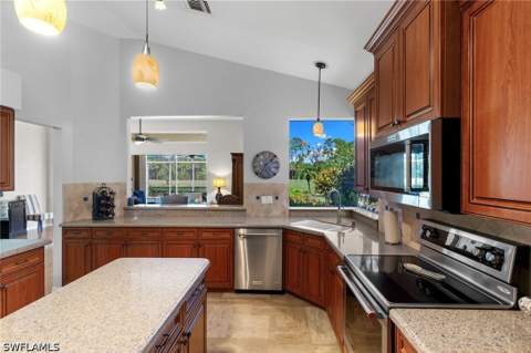 1845 Pondside Ln, Naples FL - photo 9 of 24