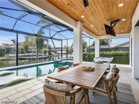 1813 Menorca Ct, Marco Island FL - photo 11 of 47