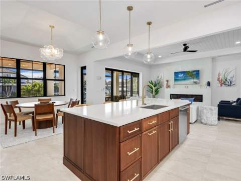 1813 Menorca Ct, Marco Island FL - photo 7 of 47
