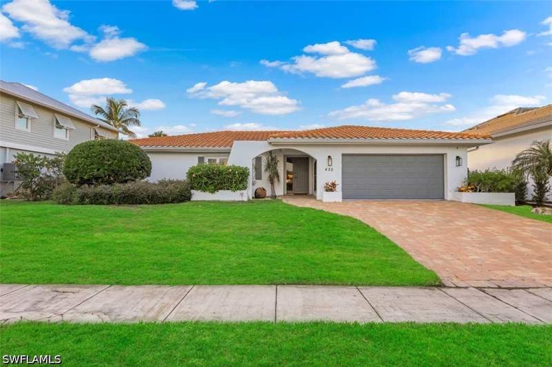4 bedroom SingleFamilyResidence at 430 Driftwood Ct, Marco Island, Marco Island — photo 2