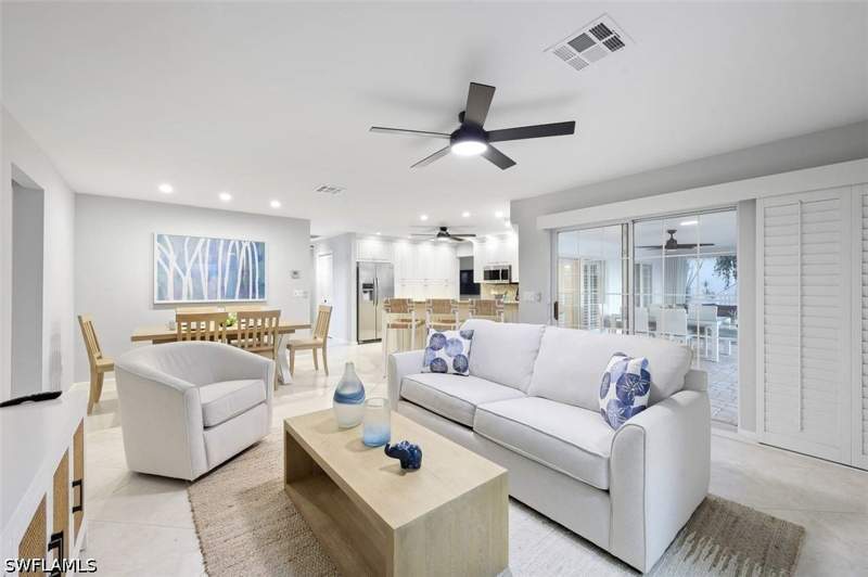 4 bedroom SingleFamilyResidence at 430 Driftwood Ct, Marco Island, Marco Island — photo 3