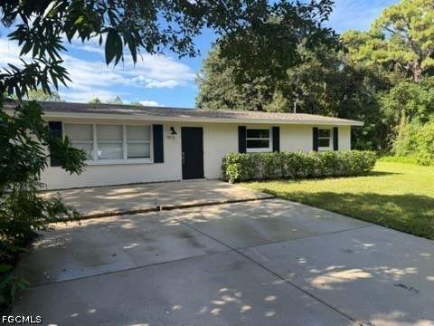 3 bedroom SingleFamilyResidence at 10181 Georgia St, Bonita Springs, Bonita Springs — photo 2