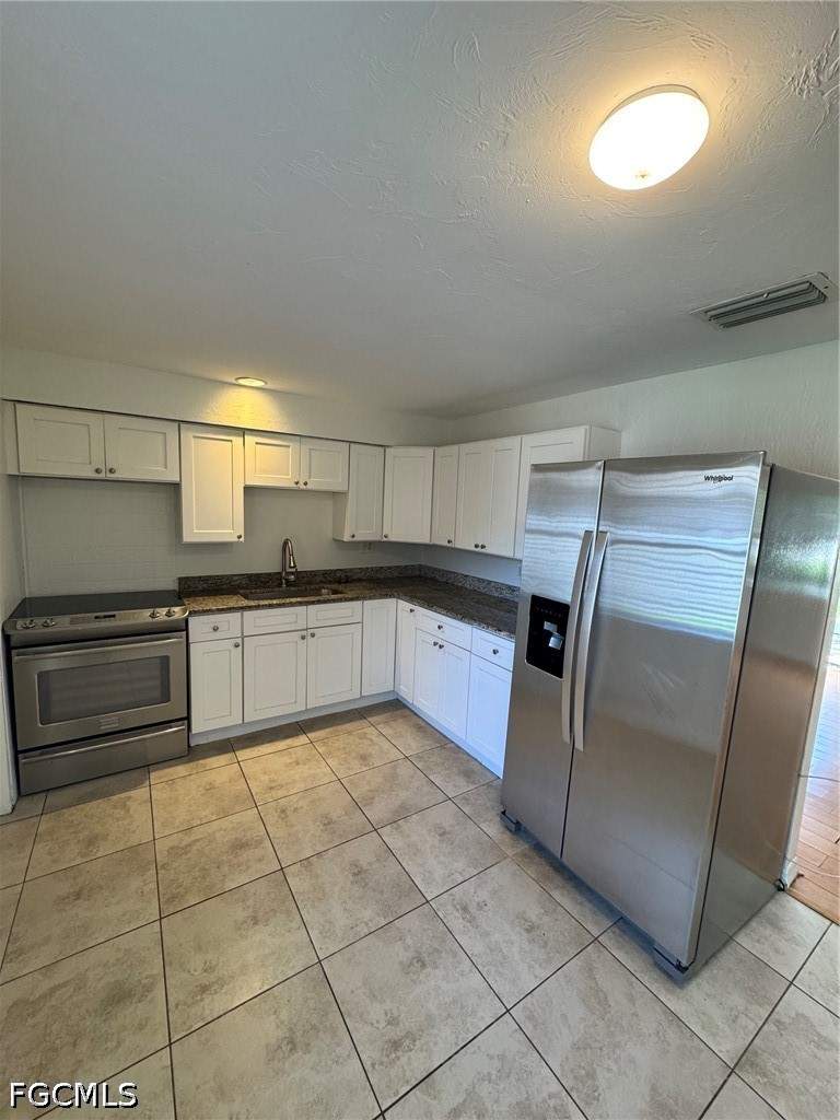 3 bedroom SingleFamilyResidence at 10181 Georgia St, Bonita Springs, Bonita Springs — photo 5