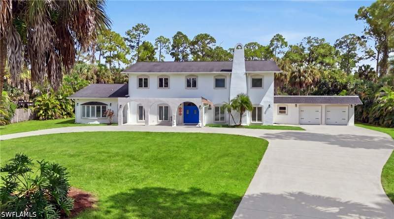 5 bedroom SingleFamilyResidence at 130 1st St NW, Golden Gate Estates, Naples — photo 2
