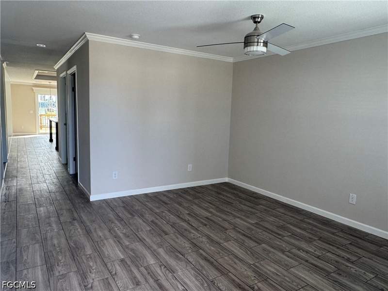 2 bedroom ManufacturedHome at 126 Raintree Ln, Plantation Estates Mobile Home, Fort Myers — photo 3