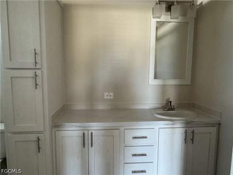 126 Raintree Ln, Fort Myers FL - photo 7 of 14